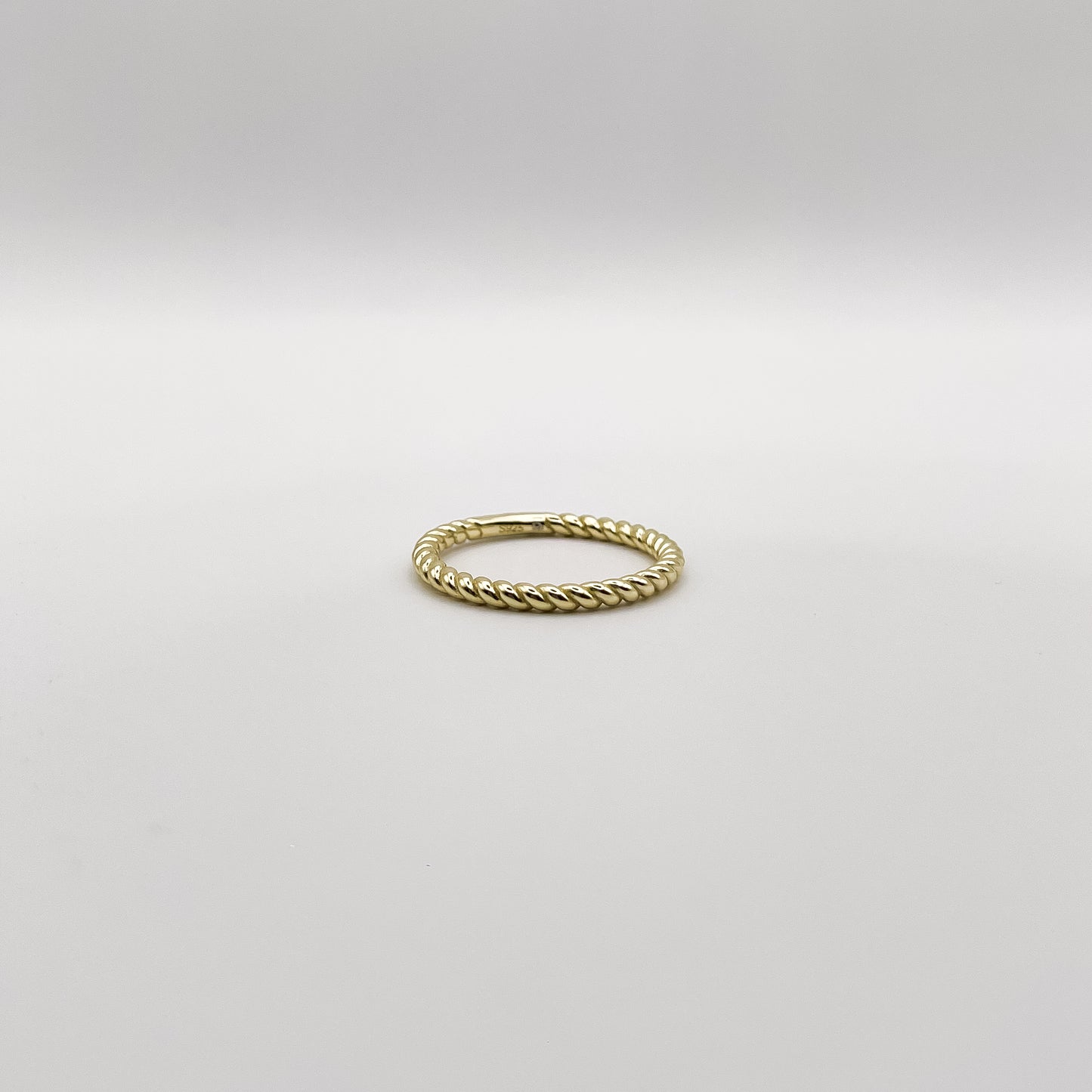 Eternity Twist Rope Ring