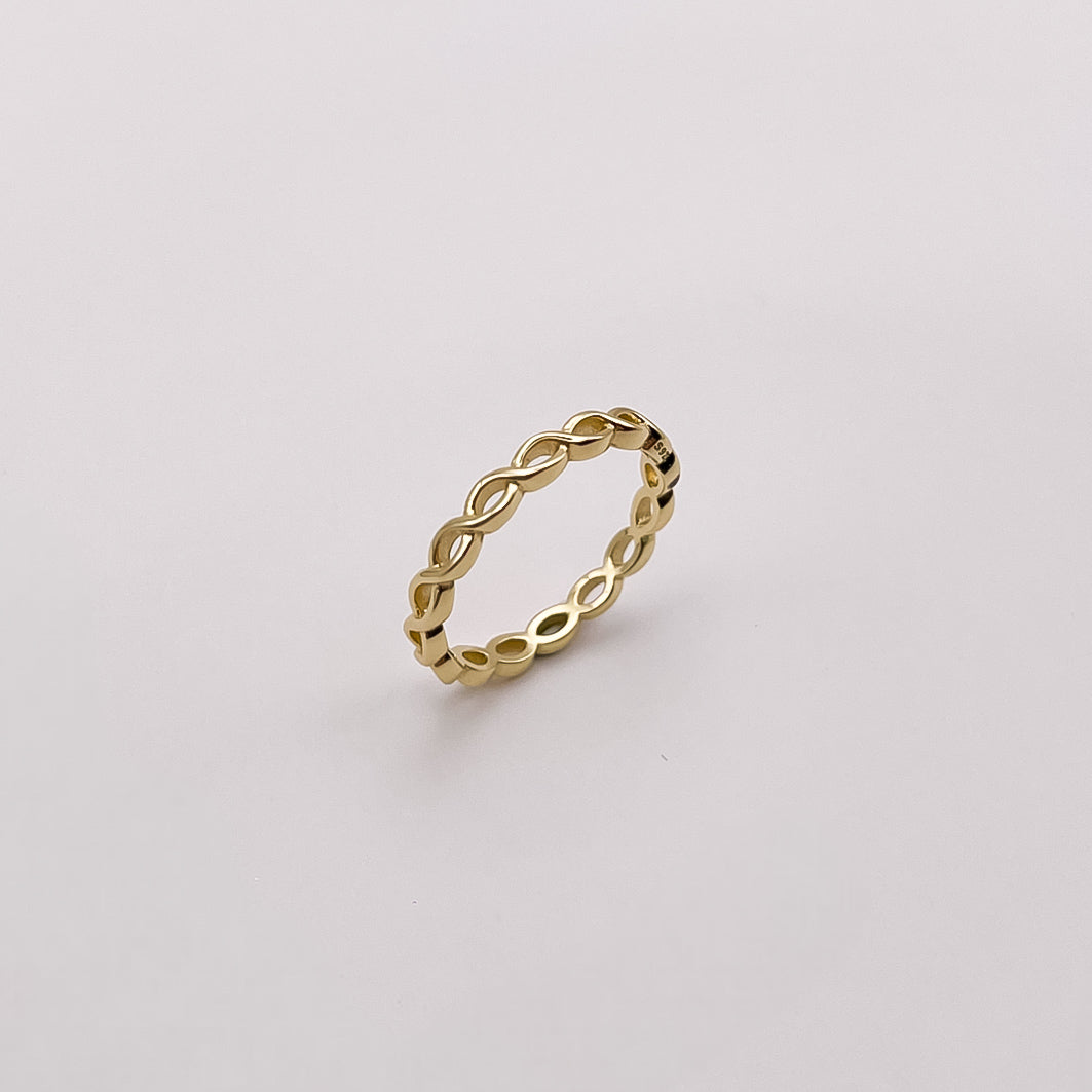 Infinity Loop Ring